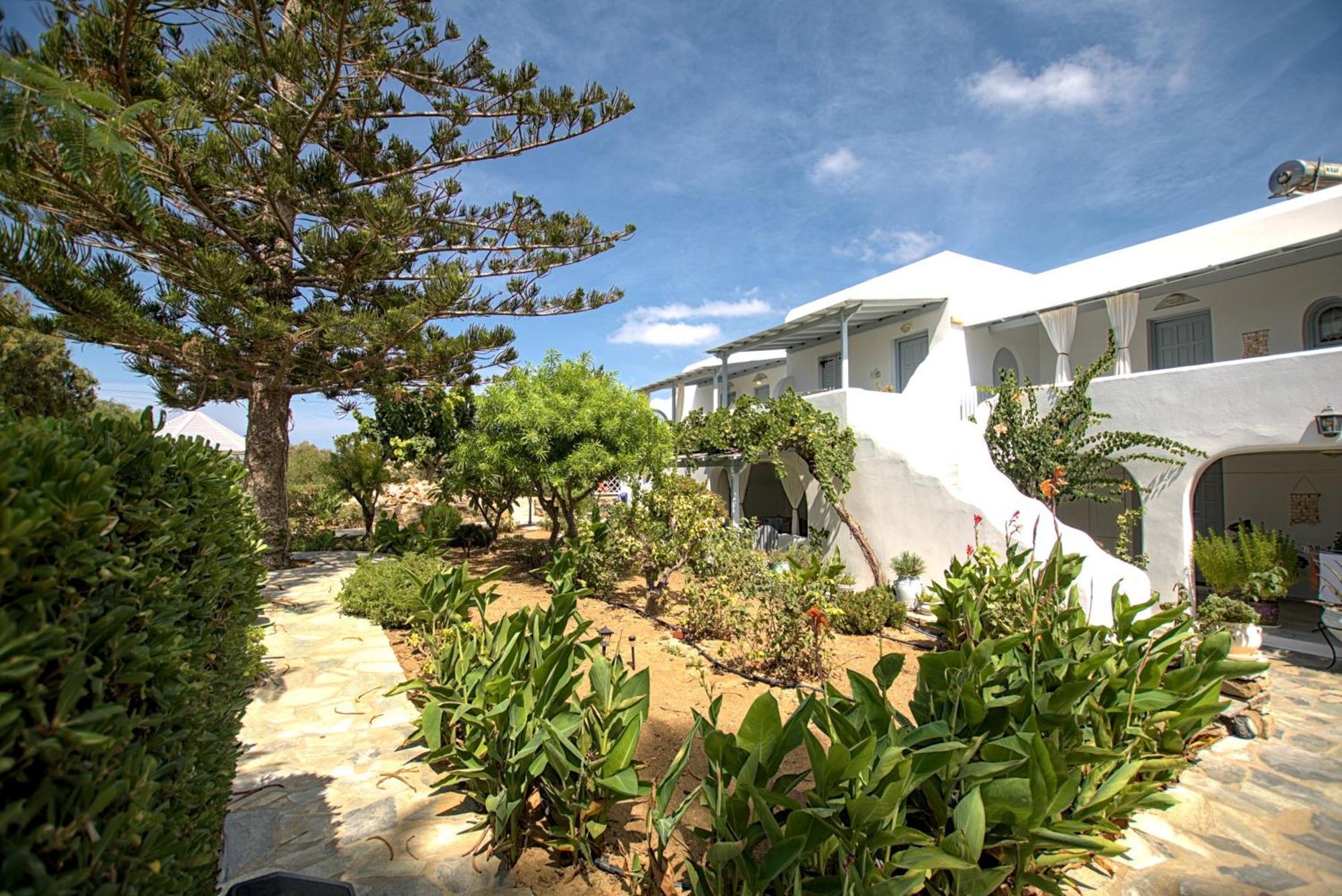 Maroussa Studios Agia Anna  Exteriör bild