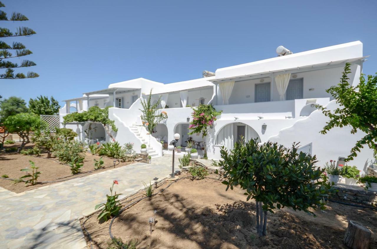 Maroussa Studios Agia Anna  Exteriör bild